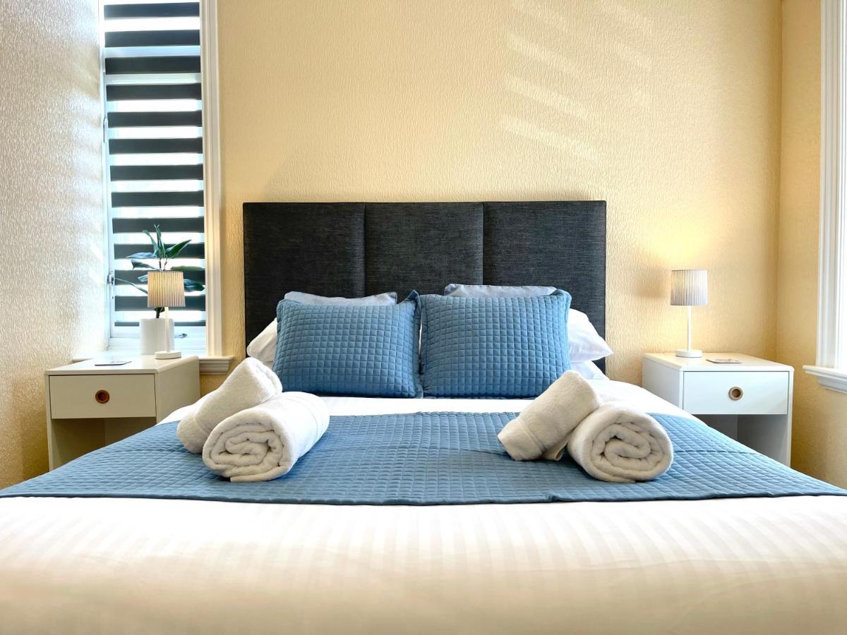 Modern Family Apartment Free Parking And Gym By Beach Bornemouth Extérieur photo